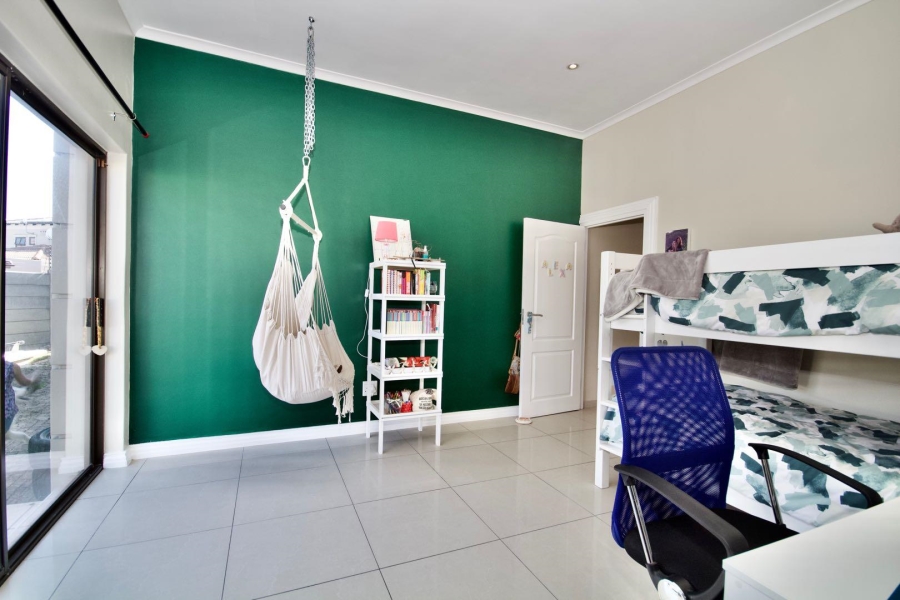 4 Bedroom Property for Sale in West Beach Western Cape